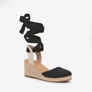 Kelly & Katie Espadrilles Size 11. Great condition!